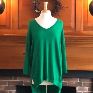 Anthropologie Moth Kelly Green V-neck Sweater